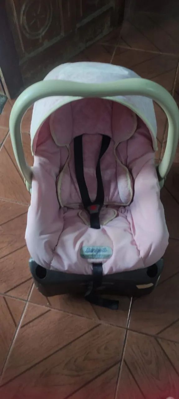 Vendo bebê conforto com base  - Foto 2