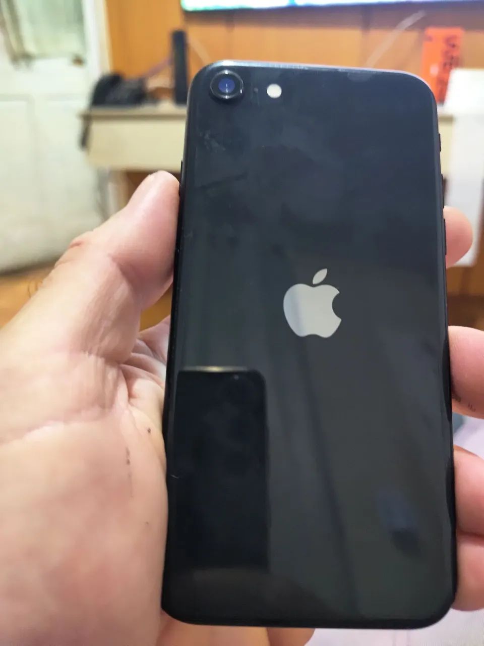 Iphone Se 128 de armazenamento  - Foto 2