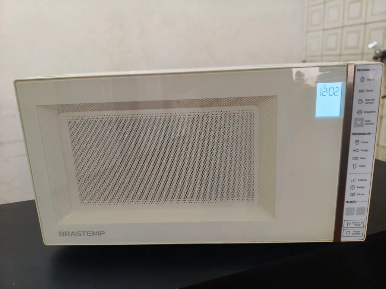 MICROONDAS  BRASTEMP 32 LITROS 