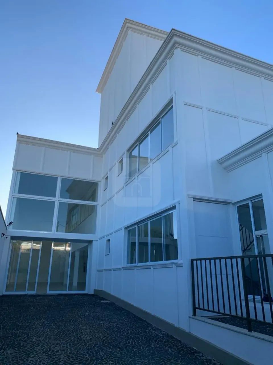 Imóvel Comercial à venda ou locação no bairro Jaraguá.