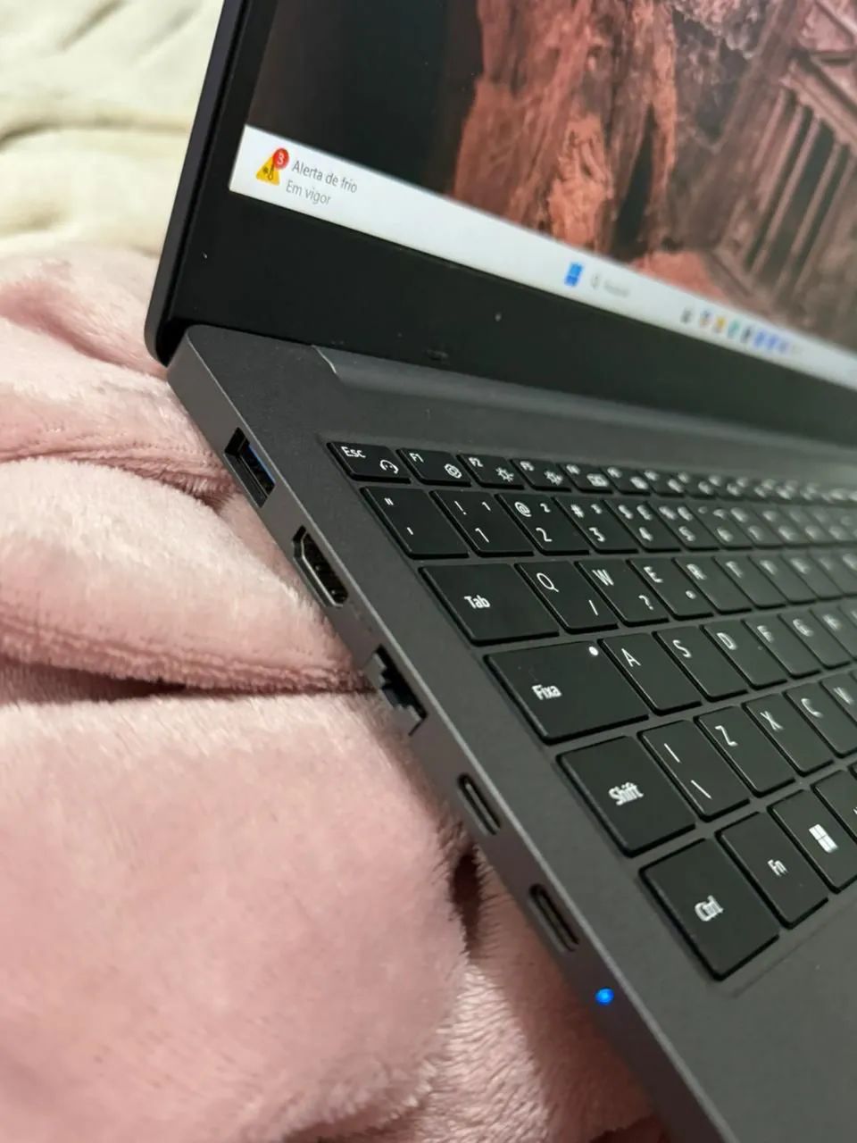 GALAXY BOOK 2  - Foto 4