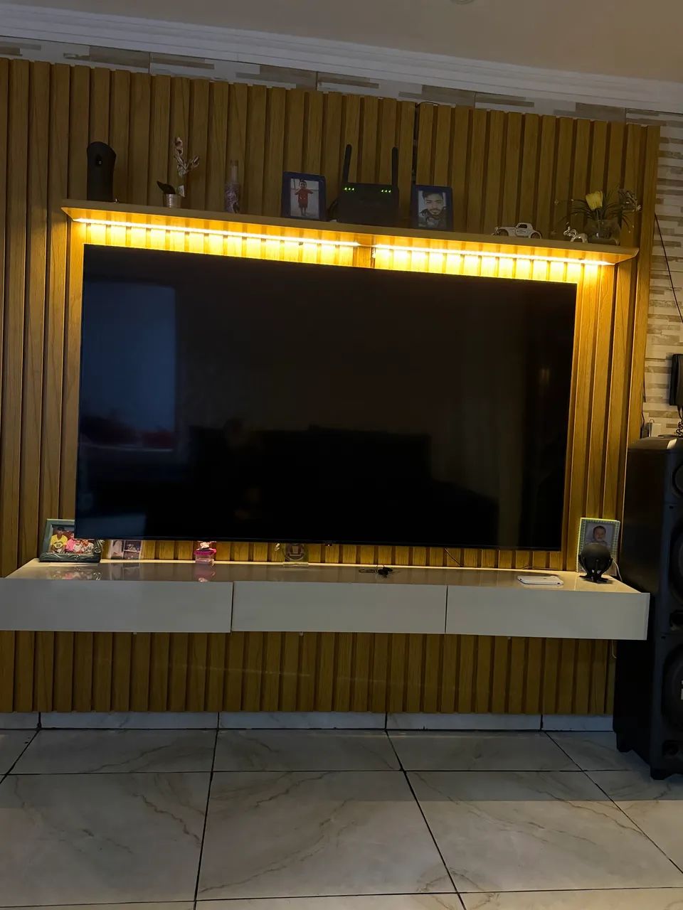 Vendo uma tv LG smart 75 polegadas 9 meses de uso  - Foto 2