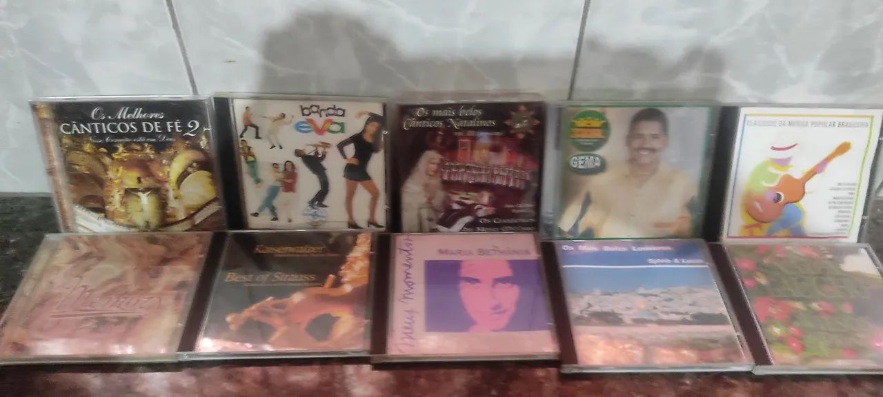 Aparelho DVD/ 70 DVD 50 CDs original  - Foto 3