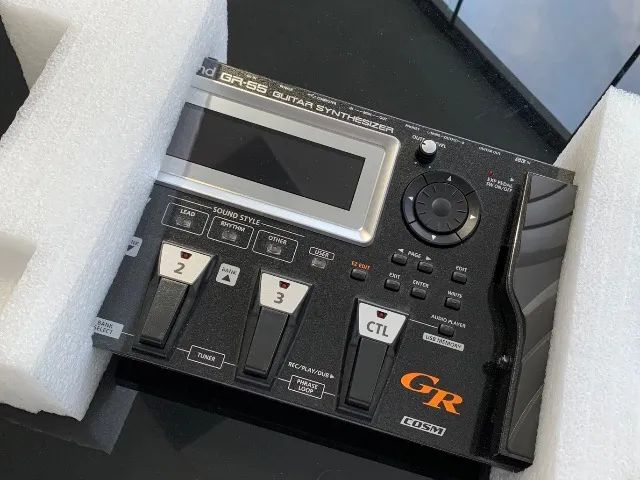 Pedaleira Roland Gr55gk Sintetizador Para Guitarra + Gk3 - Foto 3