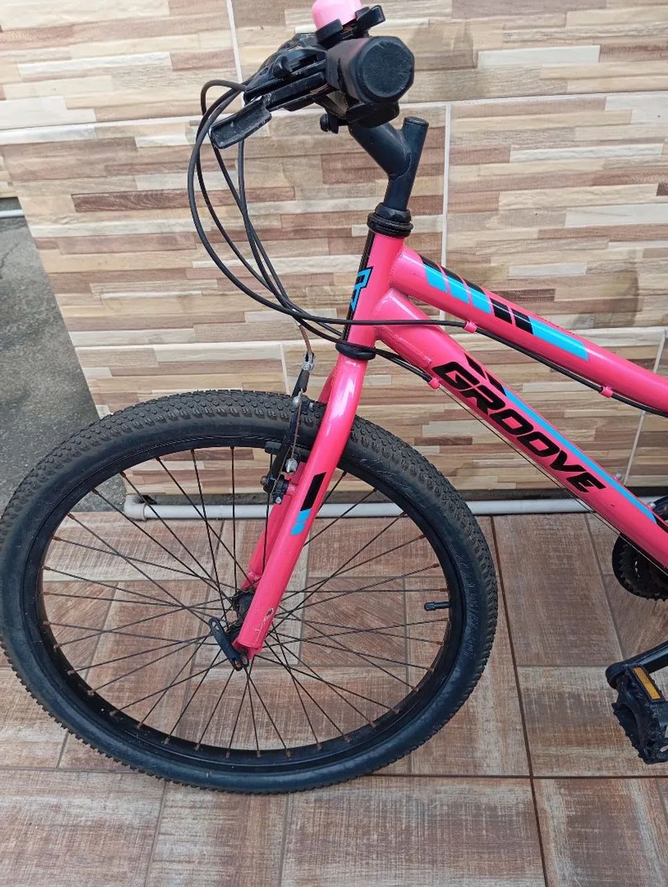 Bicicleta feminina infantil Aro 24 - Foto 3