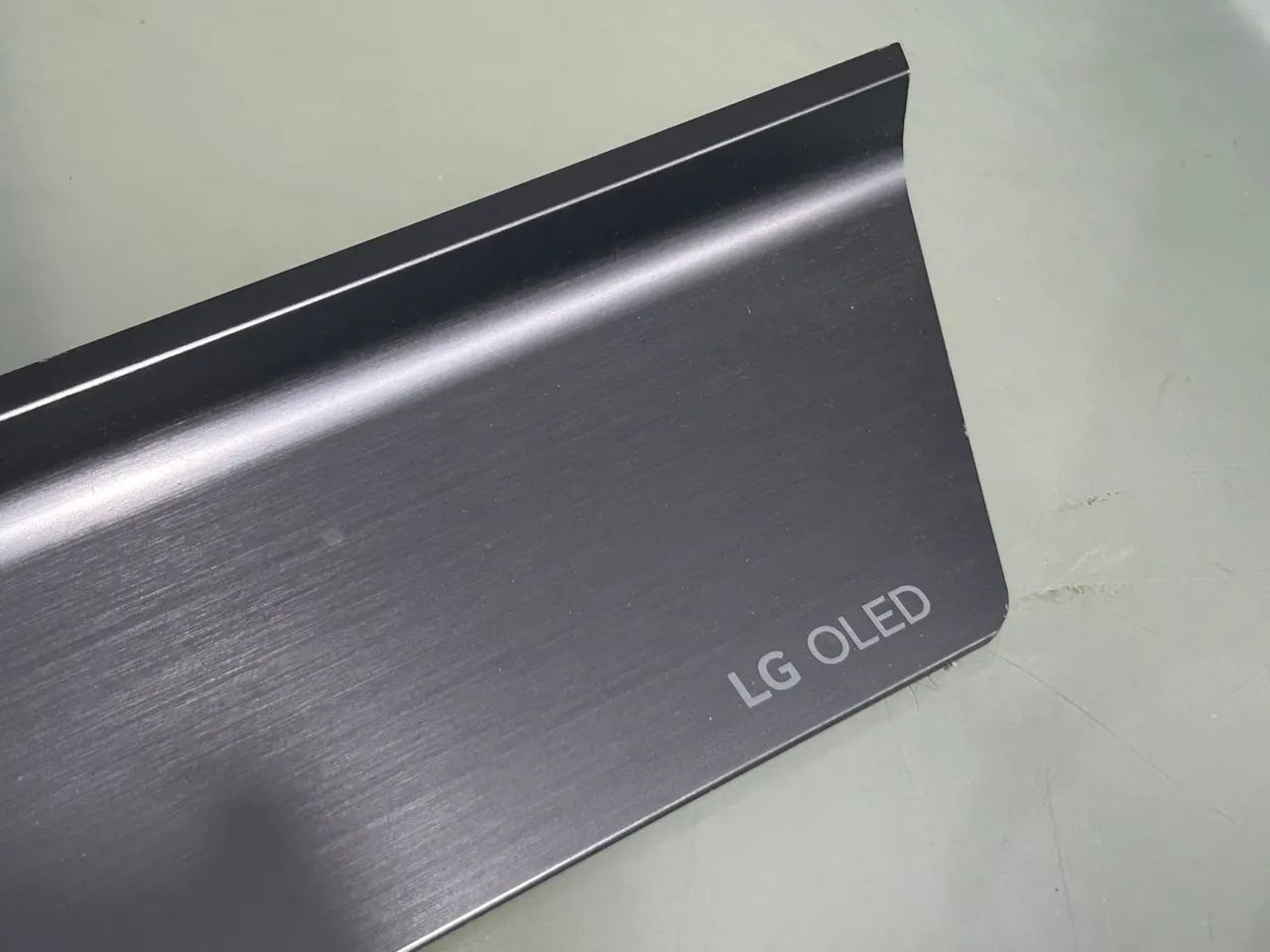 Suporte base TV LG OLED 55/65 C9