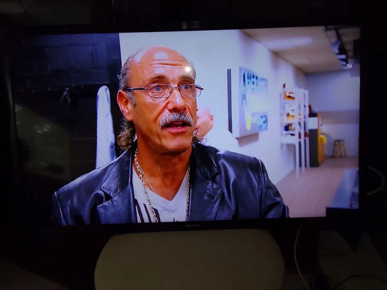 SMART TV Samsung 32 polegadas  - Foto 5