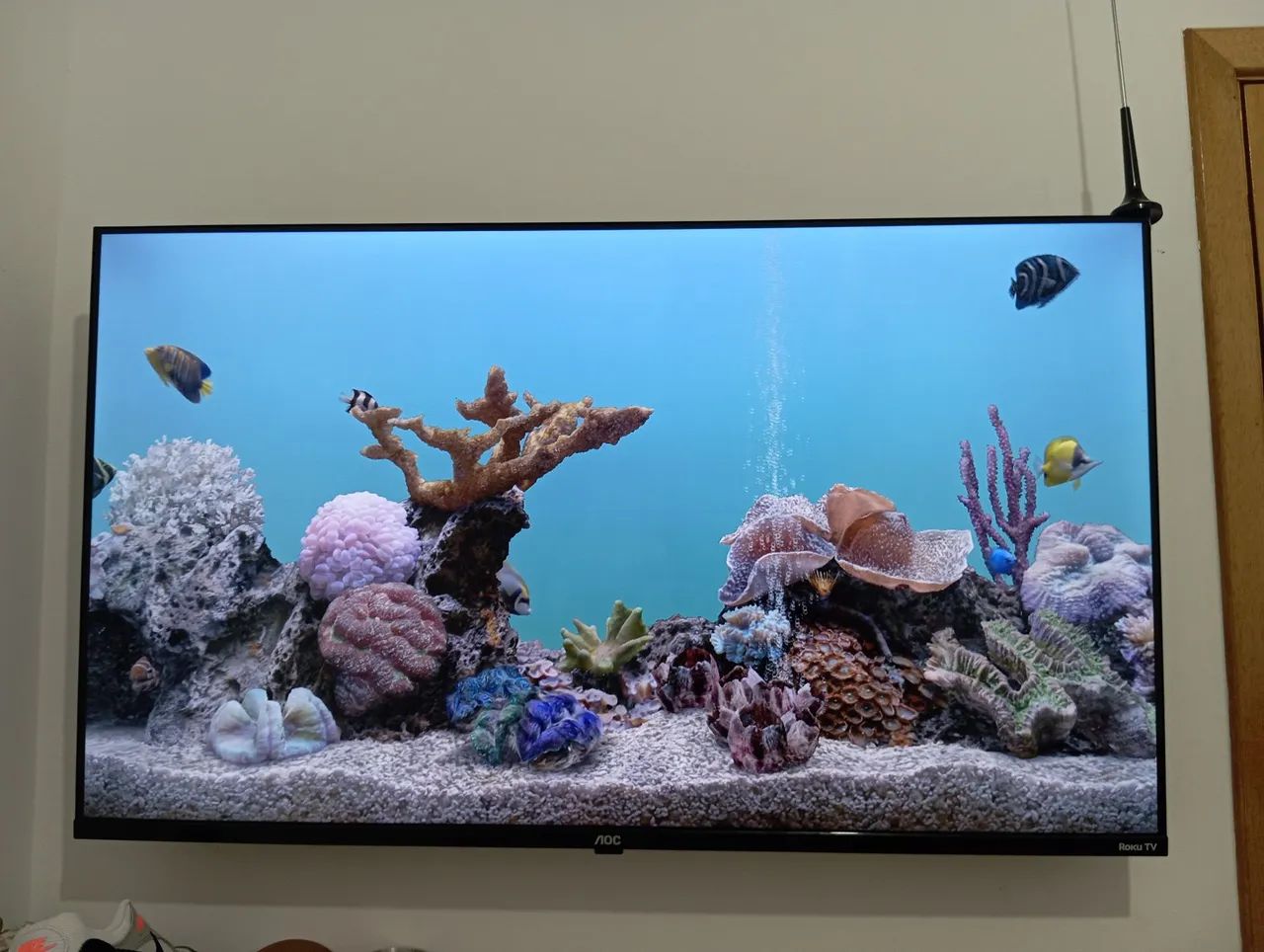 Vende-se TV smart 43 polegadas apenas venda não troco ela está novinha