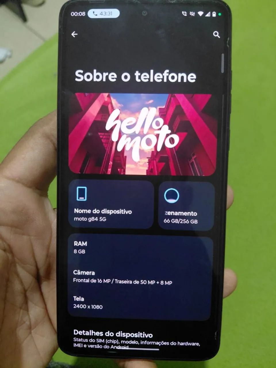 Moto G84