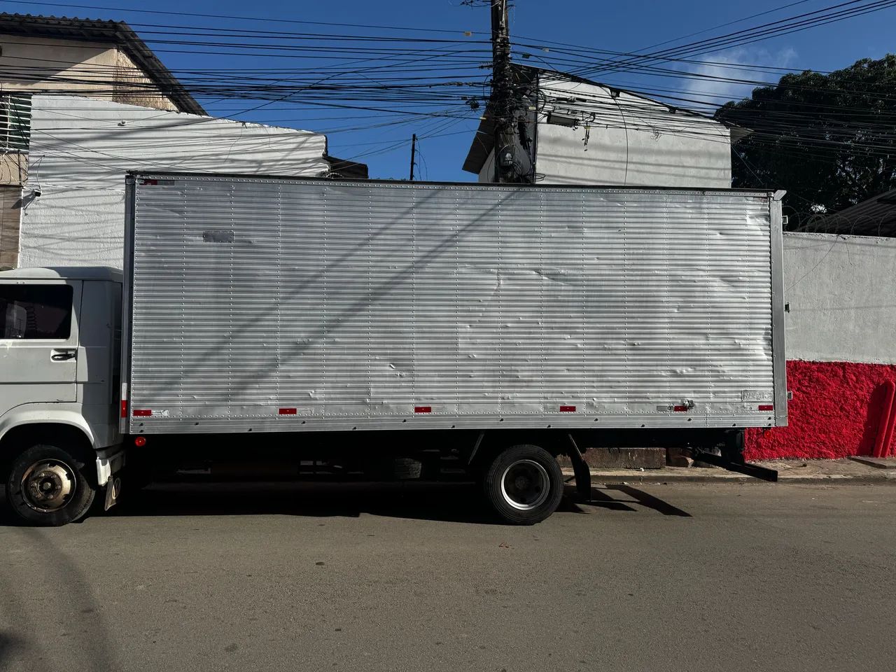 Vende-se Baú de 6,20  - Foto 2
