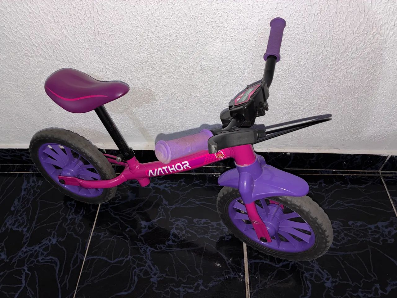 Bicicleta de Equilíbrio Nathor Infantil 