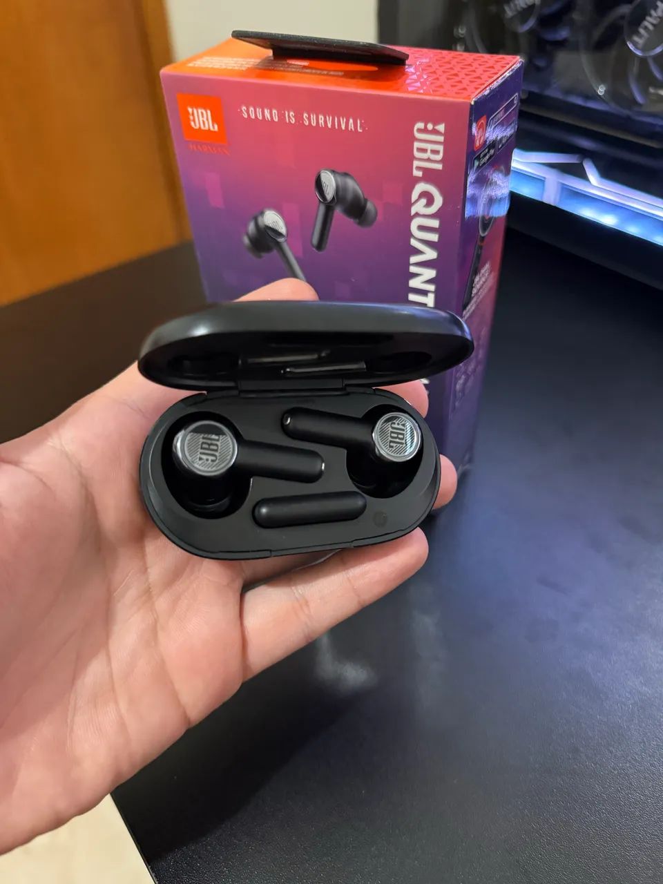 JBL QUANTUM TWS - Foto 2
