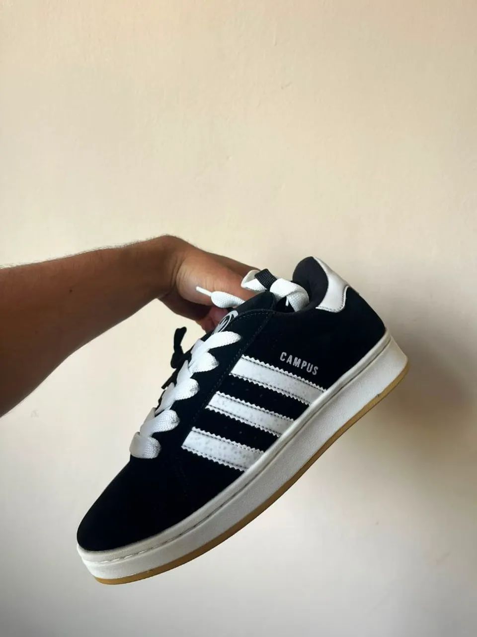 Tênis Adidas campus  - Foto 4