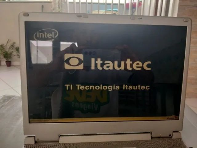 Notebook Dual 3gb usado
