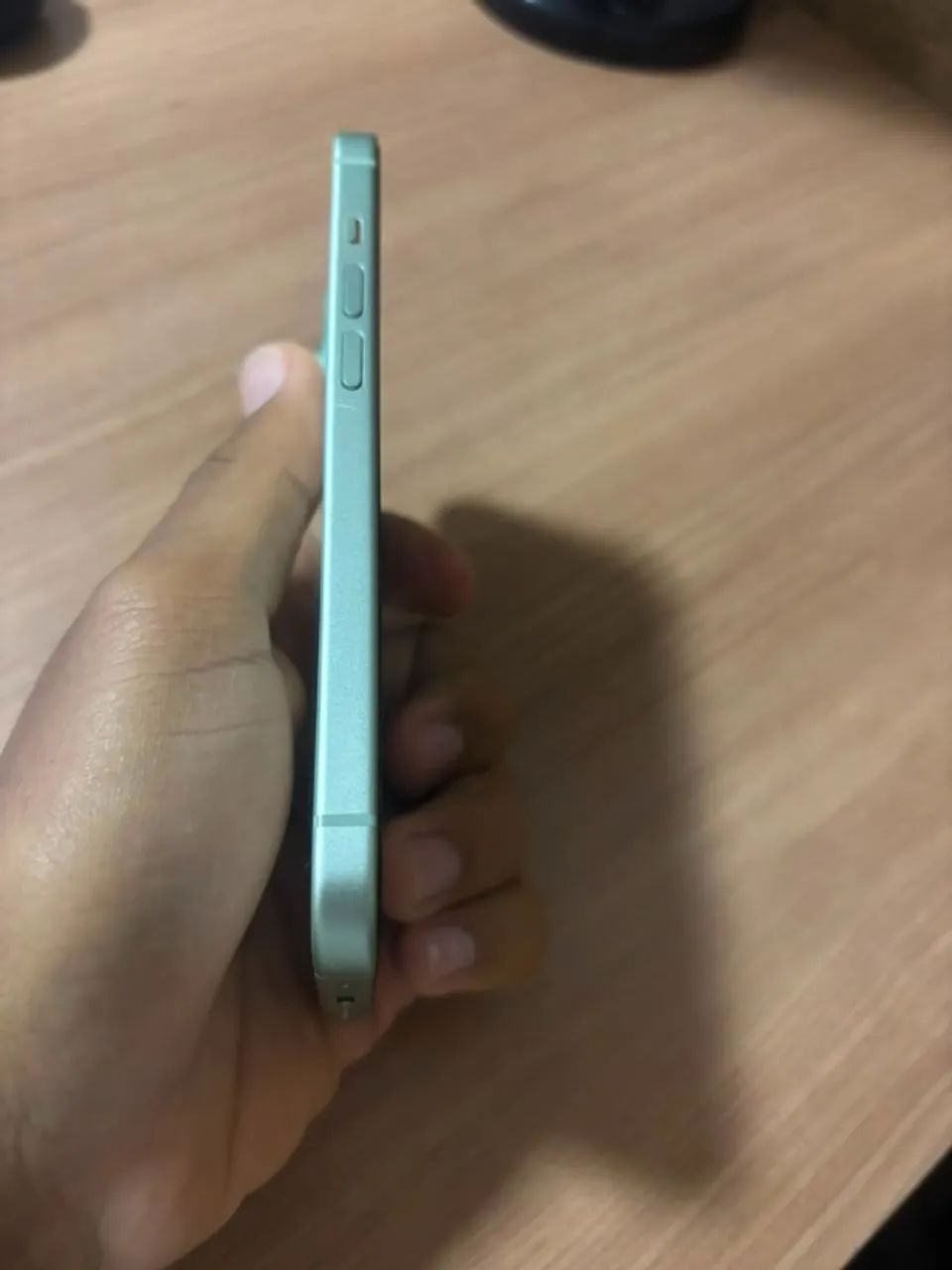 Iphone 15 green 128 gb - Foto 3