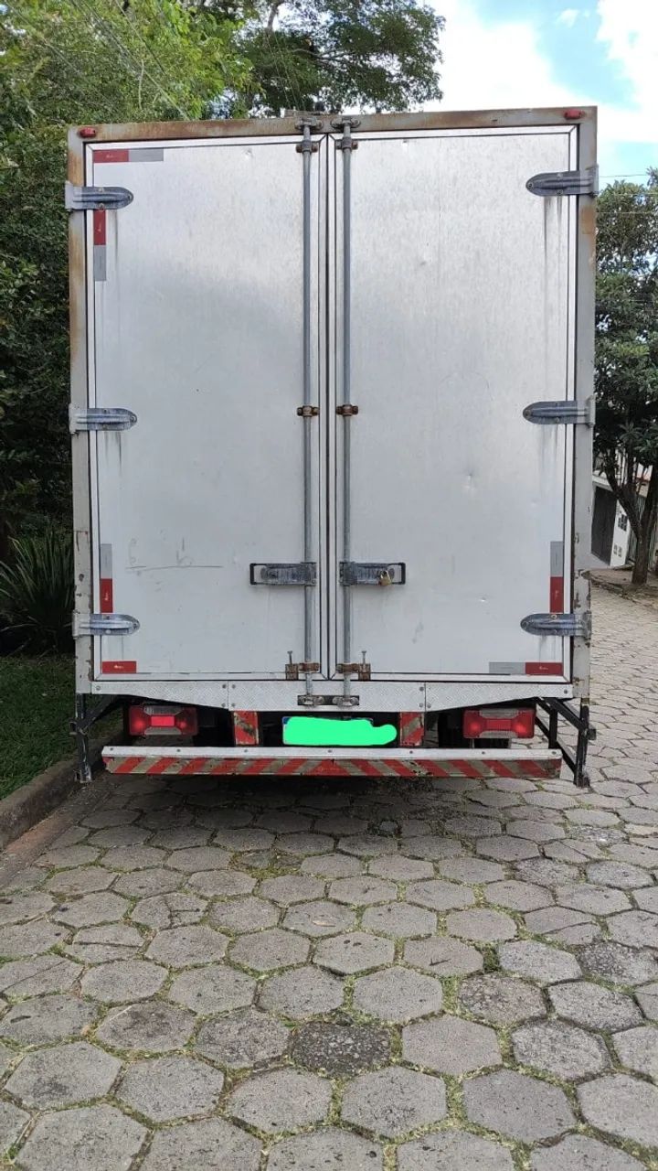 Vendo Caminhão Iveco - Foto 3