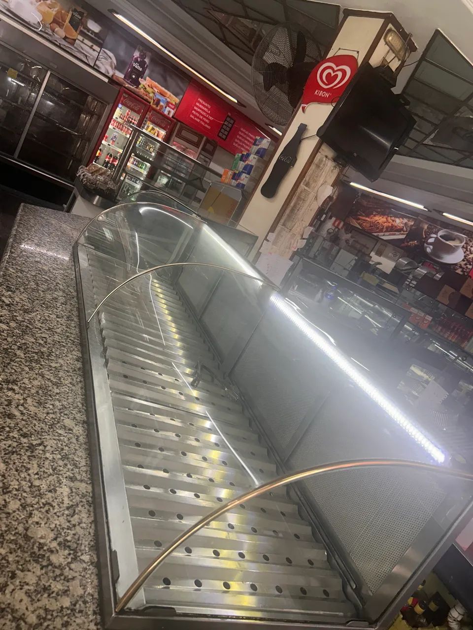 Balcão aquecido 