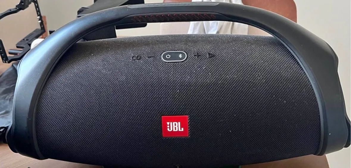 JBL boombox 2 