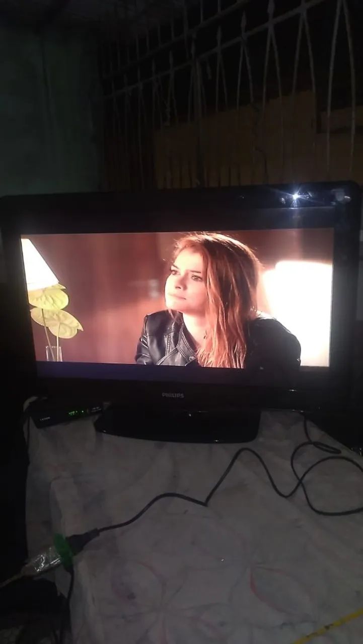 Tv filipis 32 polegadas. <br>Com conversor integrado na tv  - Foto 4