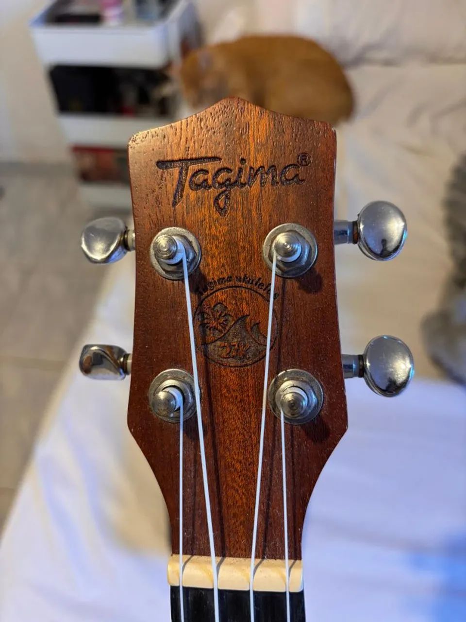 Ukulele Tagima 23k - Foto 3