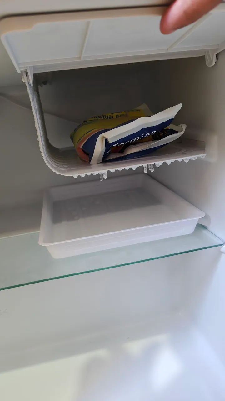 Frigobar Hisense 45 Litros. - Foto 5