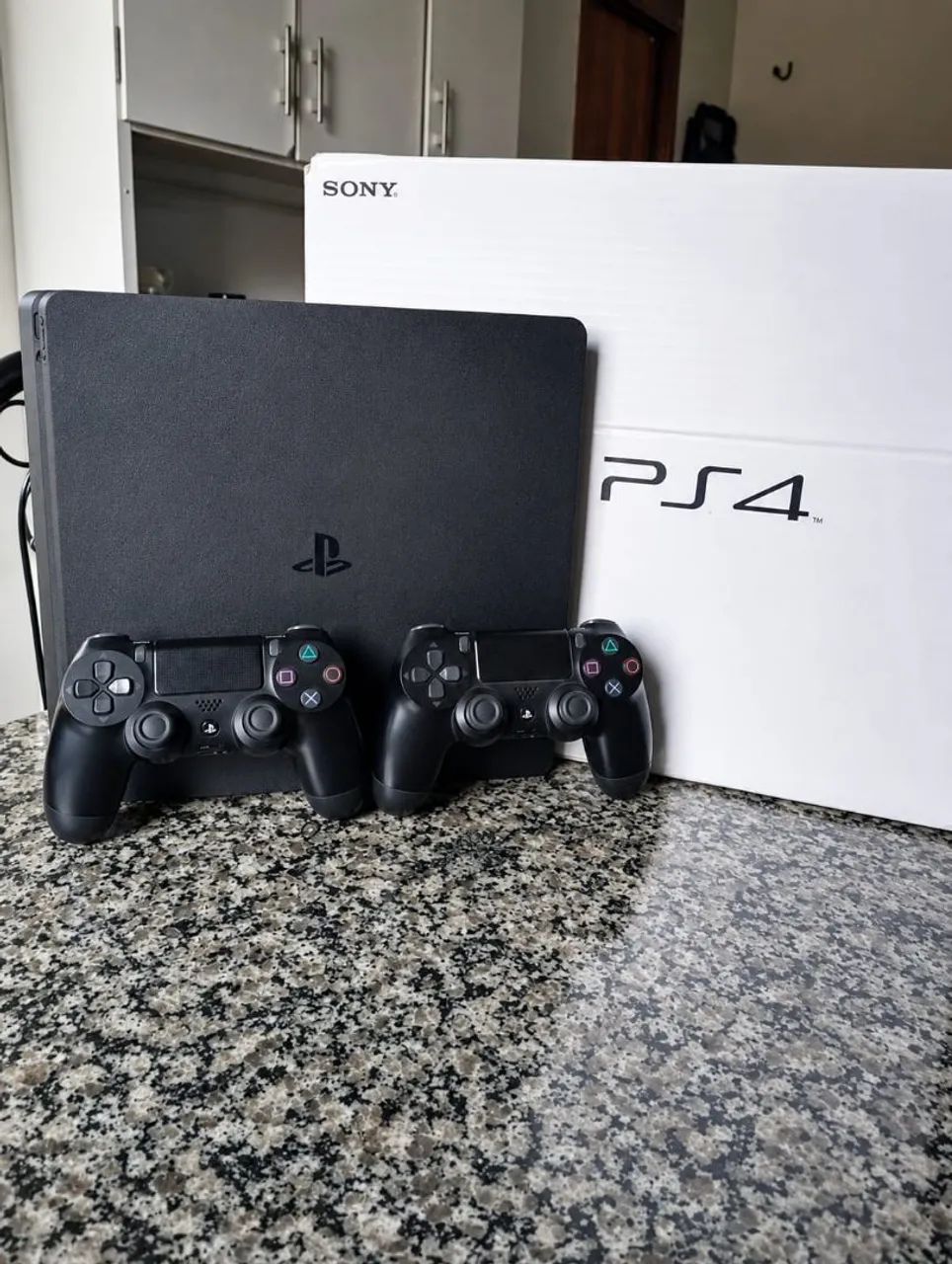 PS4 Slim 1tb, 2 controles - Foto 3