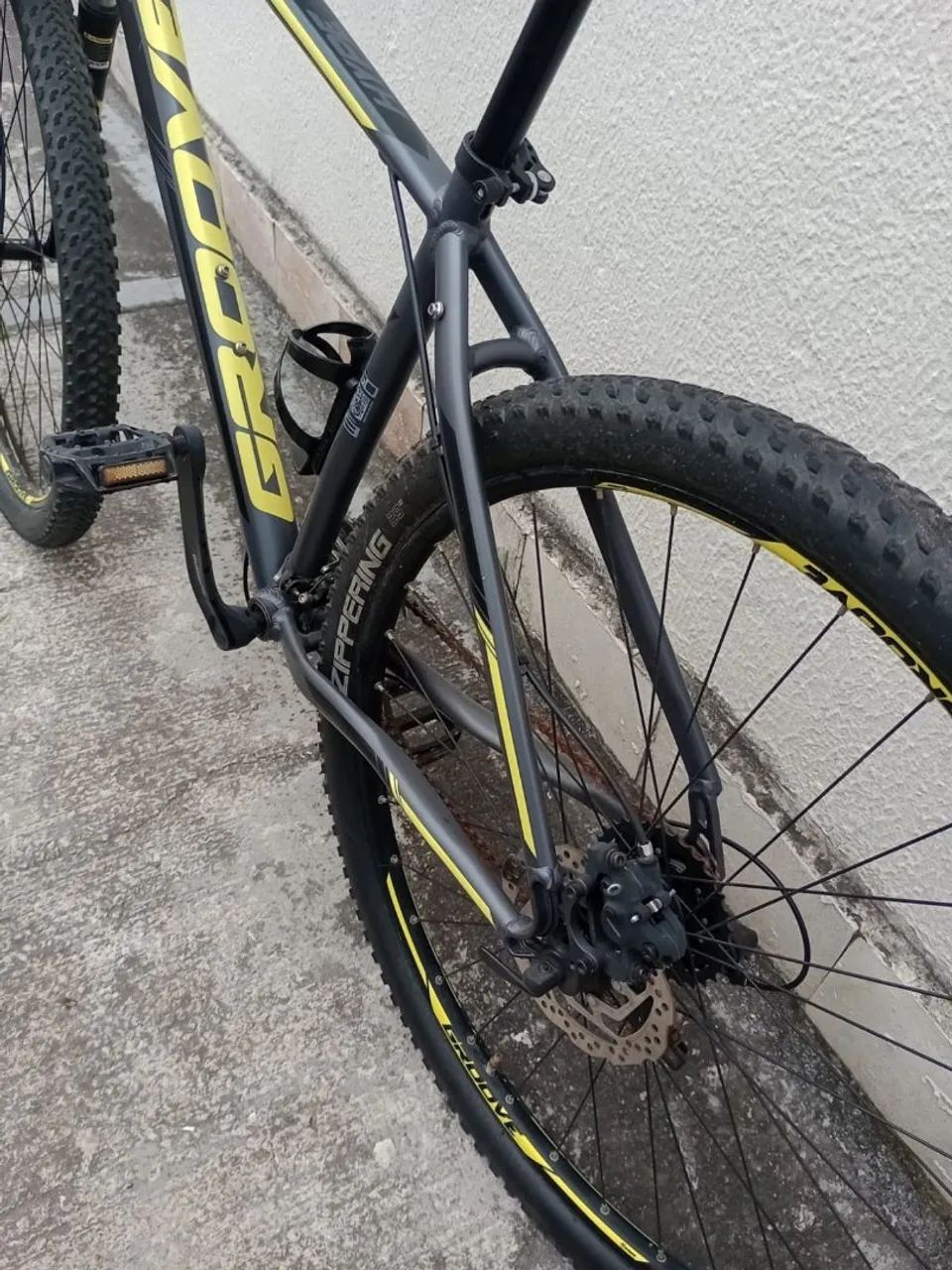 Bicicleta seminova  Groove.