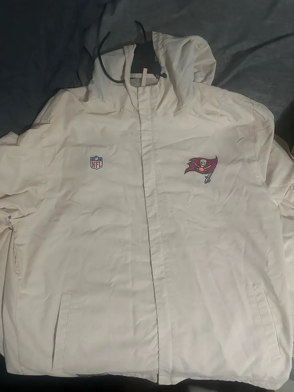 Corta Vento Buccaneers - New Era original