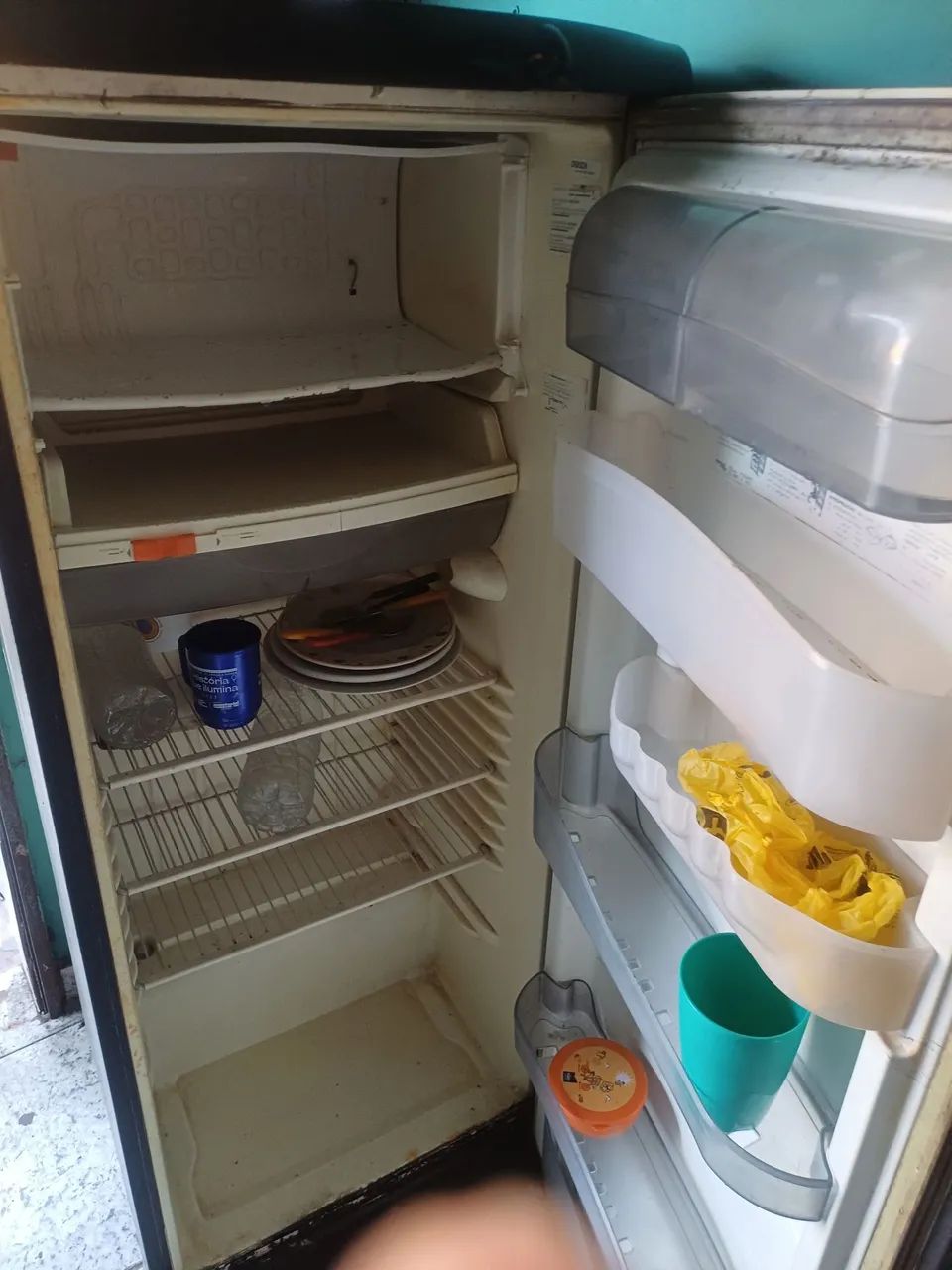 Geladeira quebra galho