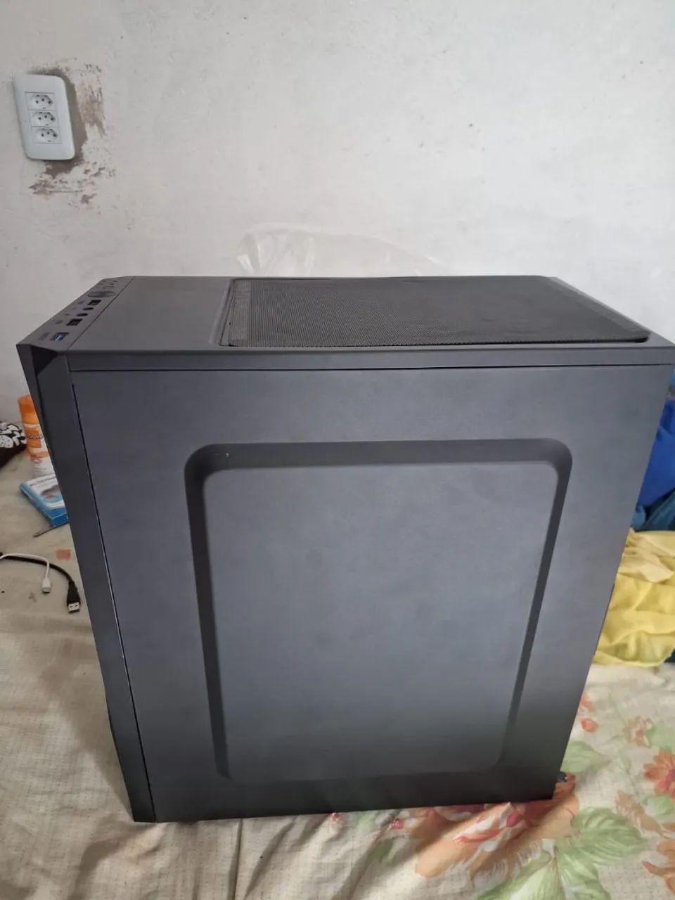 Gabinete gamer com RGB frontal - Foto 3