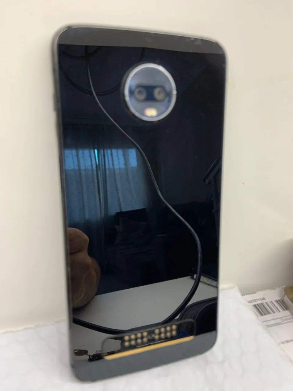 Moto Z3 + Snap JBL original - Foto 3