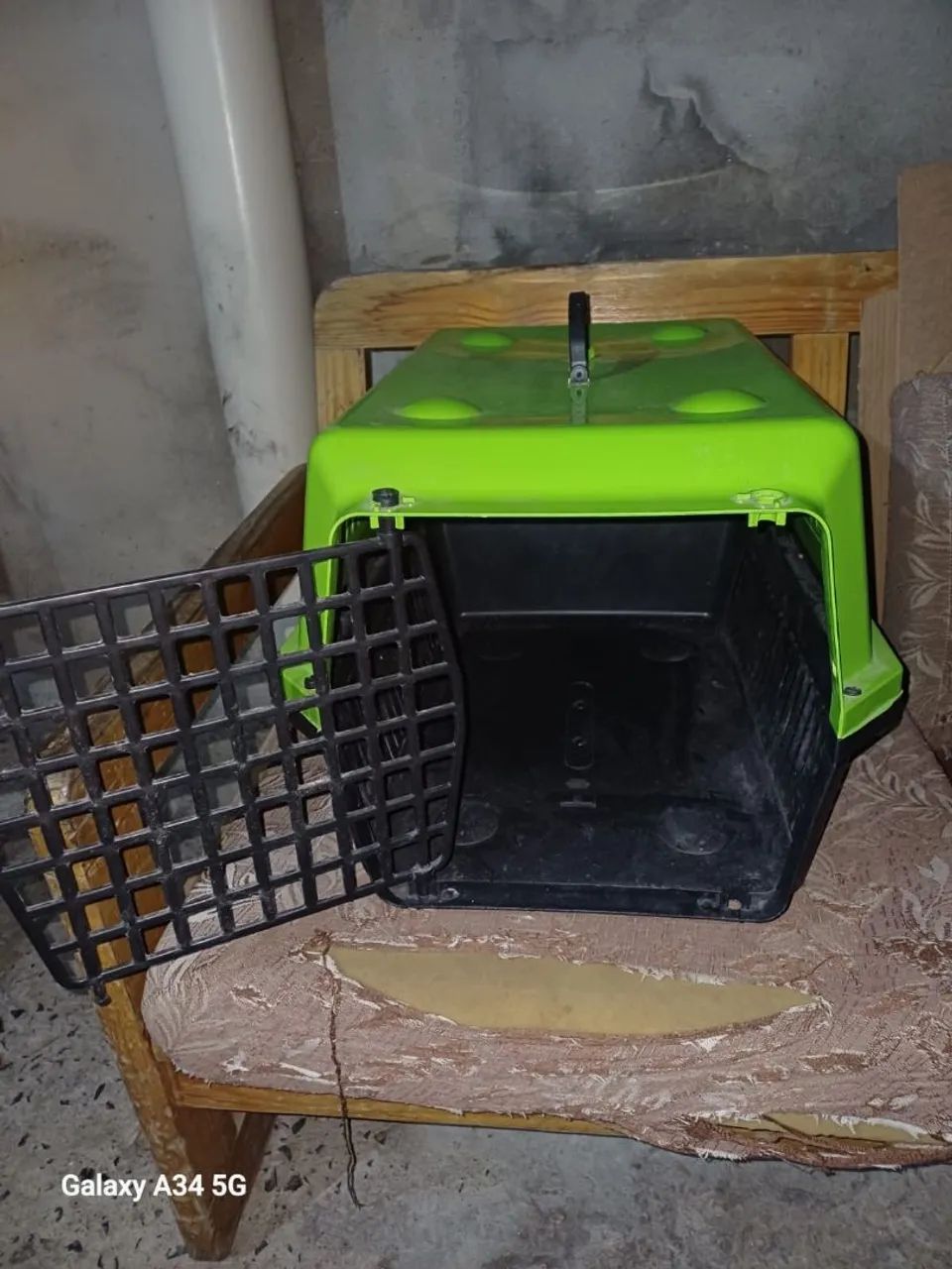 Caixa transportadora de pet número 3.