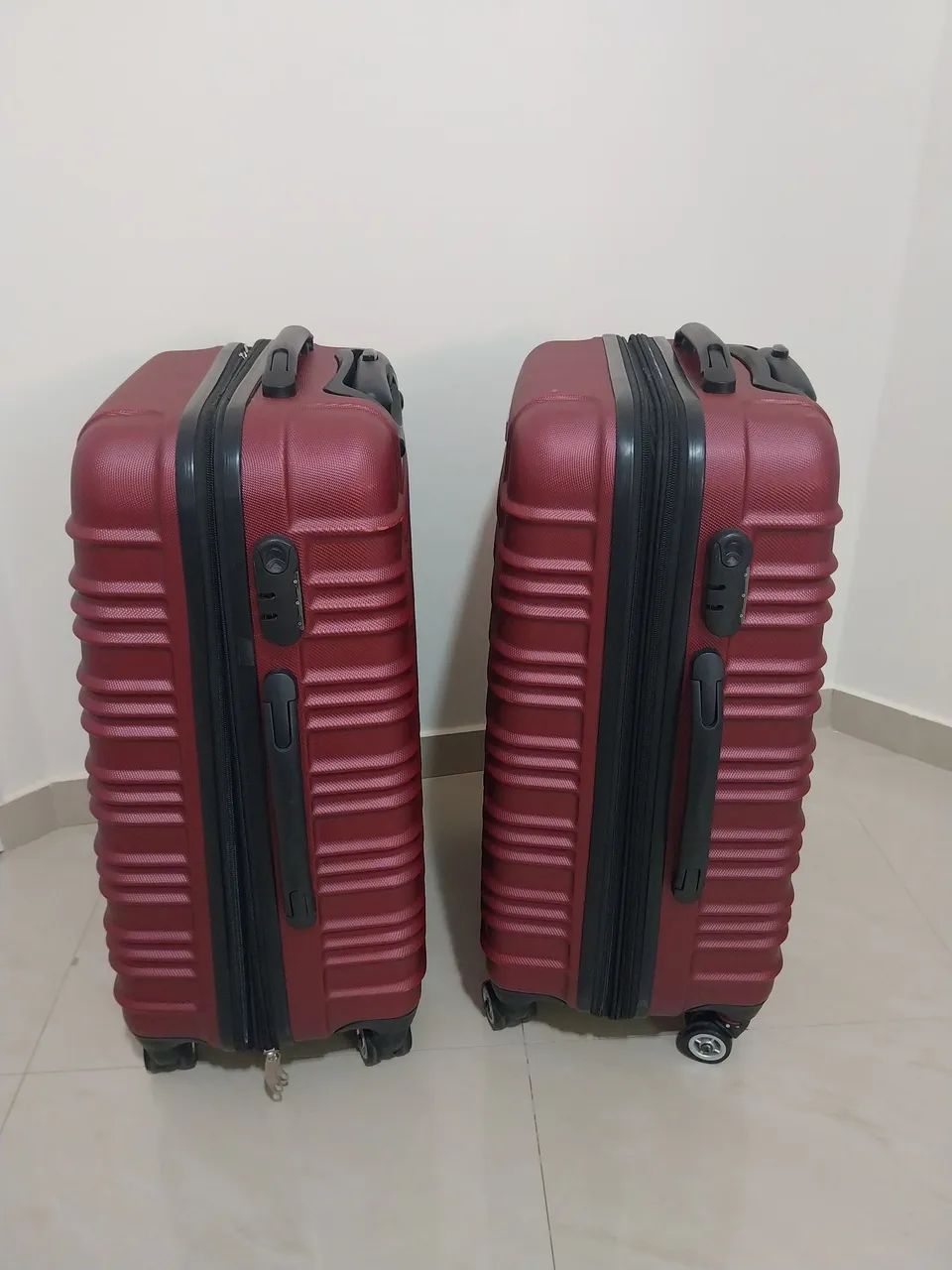 Vendo 2 malas de 23 kl cada uma no valor 250.00 - Foto 2