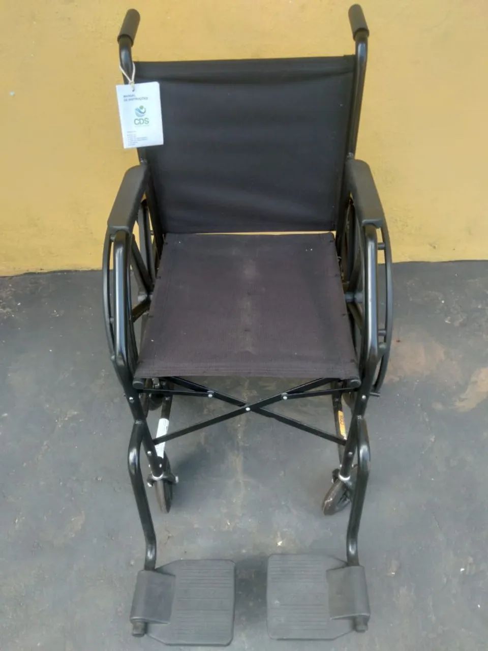Cadeira de Rodas - Foto 3