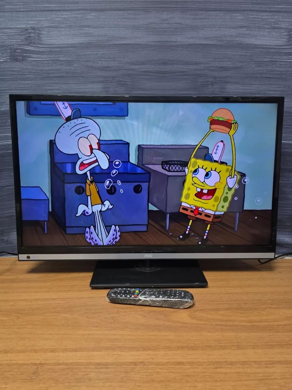 TV AOC 32 POLEGADAS COM CONVERSOR DIGITAL INTEGRADO.  NAO E SMART - Foto 4
