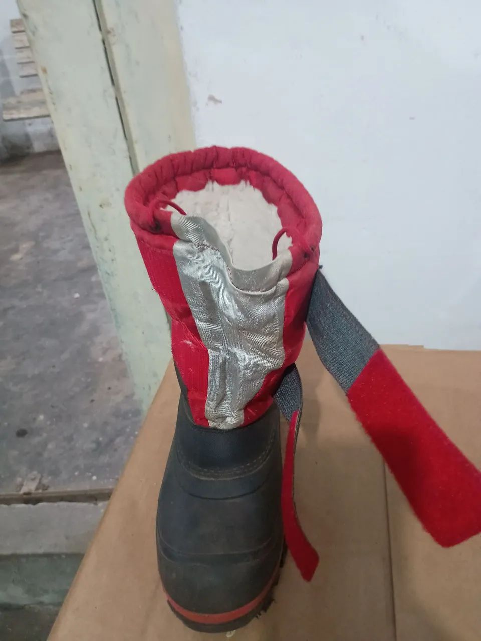 Bota feminina importada  - Foto 2