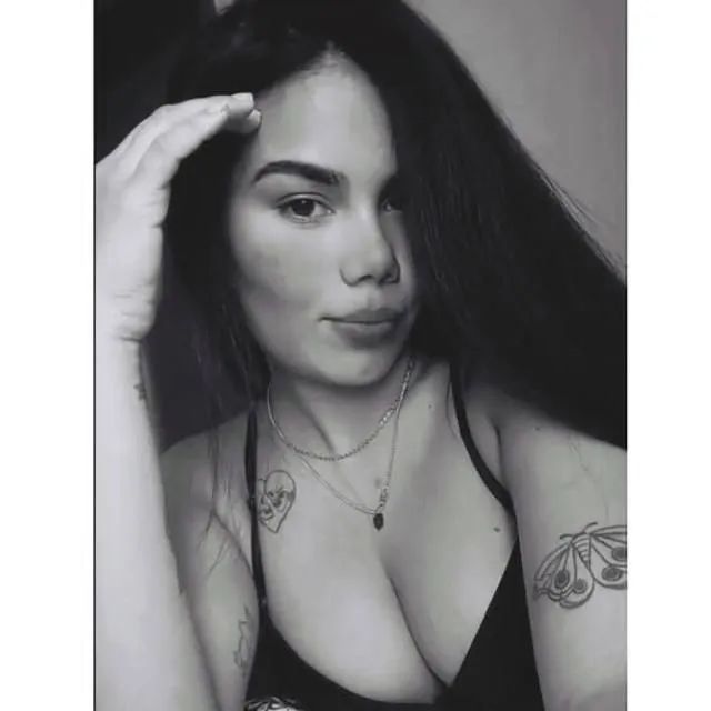 Cuidadora e faxineira 