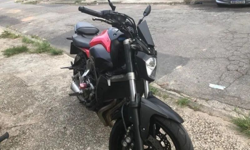 Yamaha MT07 2016 - Foto 3