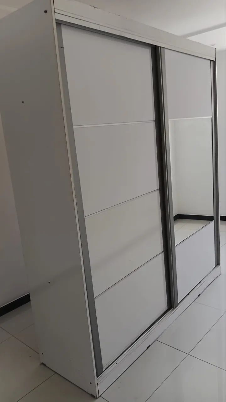 Vendo Guarda roupa praia da Costa  - Foto 3
