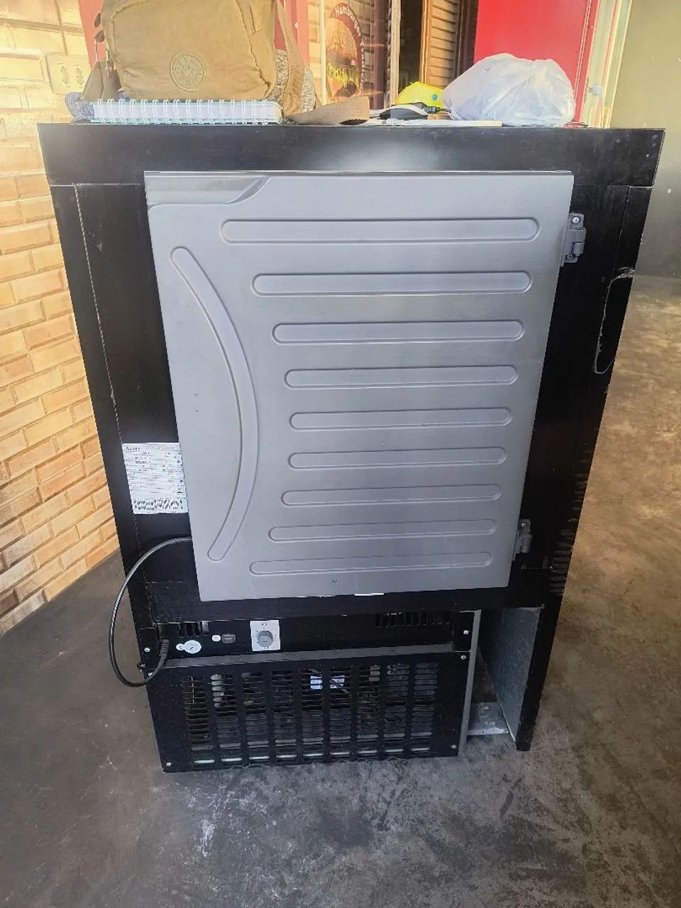 Expositor refrigerado gelopar 127v novo