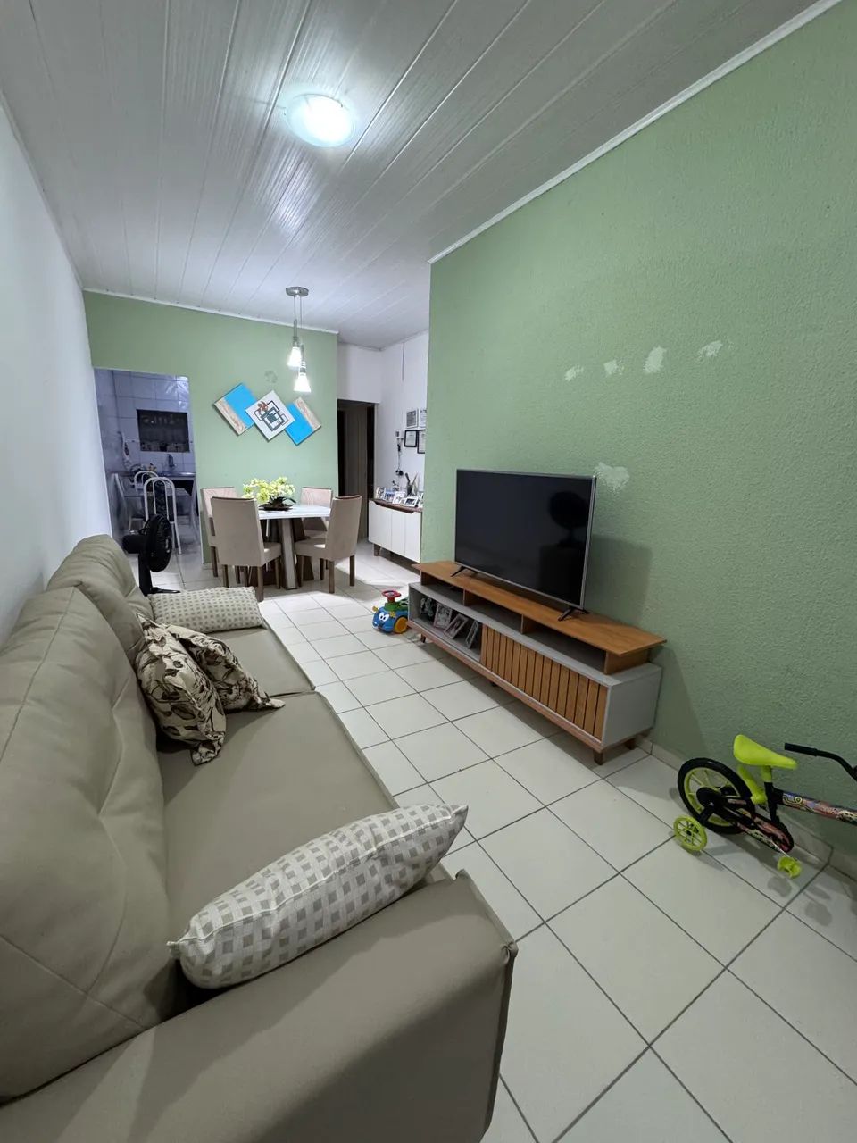 Vendo Belíssima Casa No Conjunto Jardim Royal 
