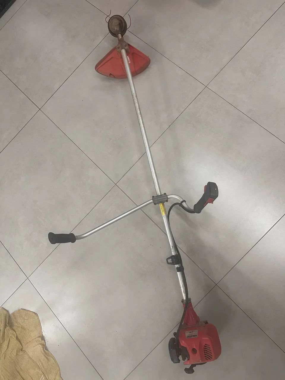 Vende - Se Roçadeira  - Foto 3