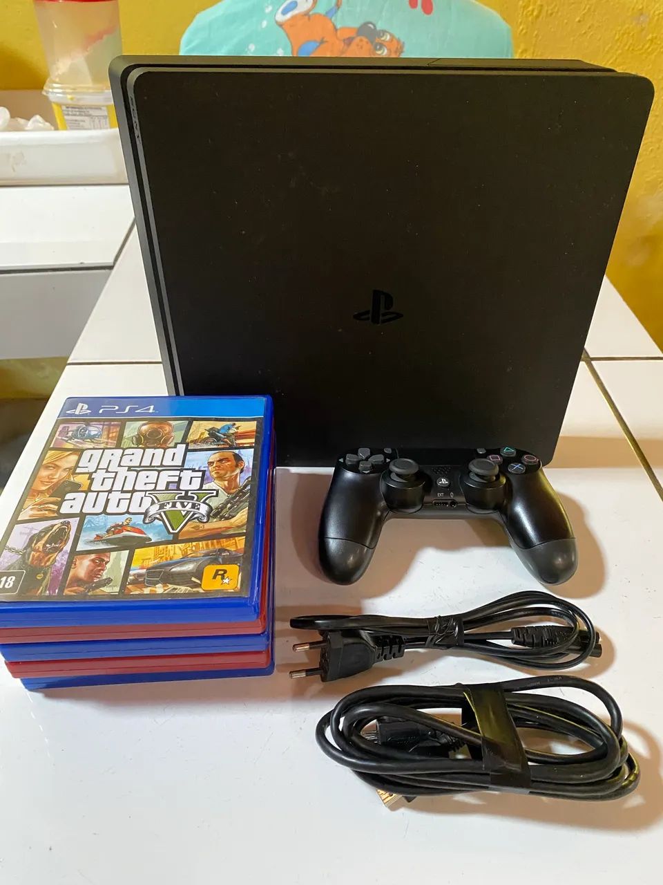 Playstation 4 Slim - Foto 4