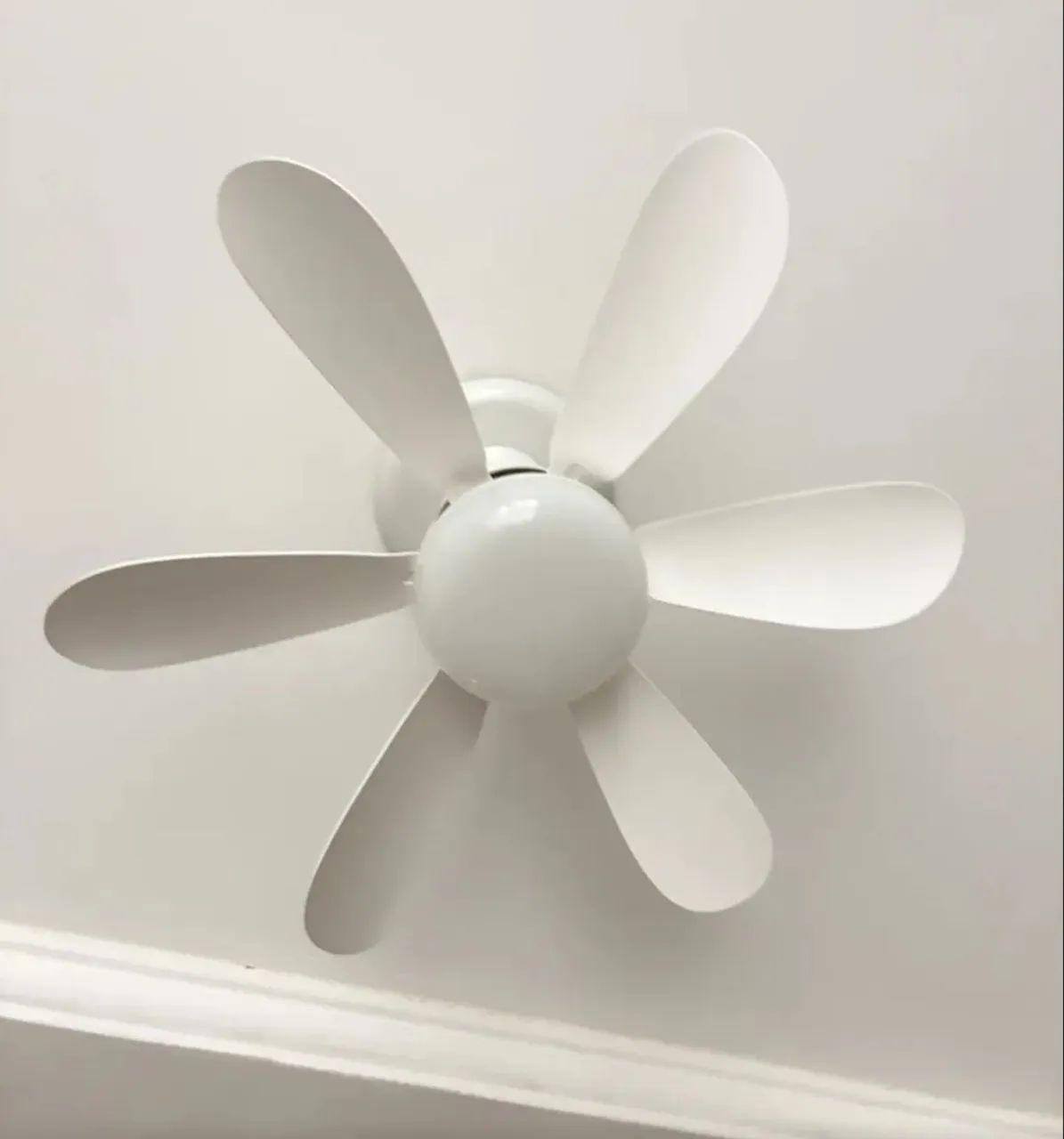 Lampada ventilador potência 60w - Foto 3