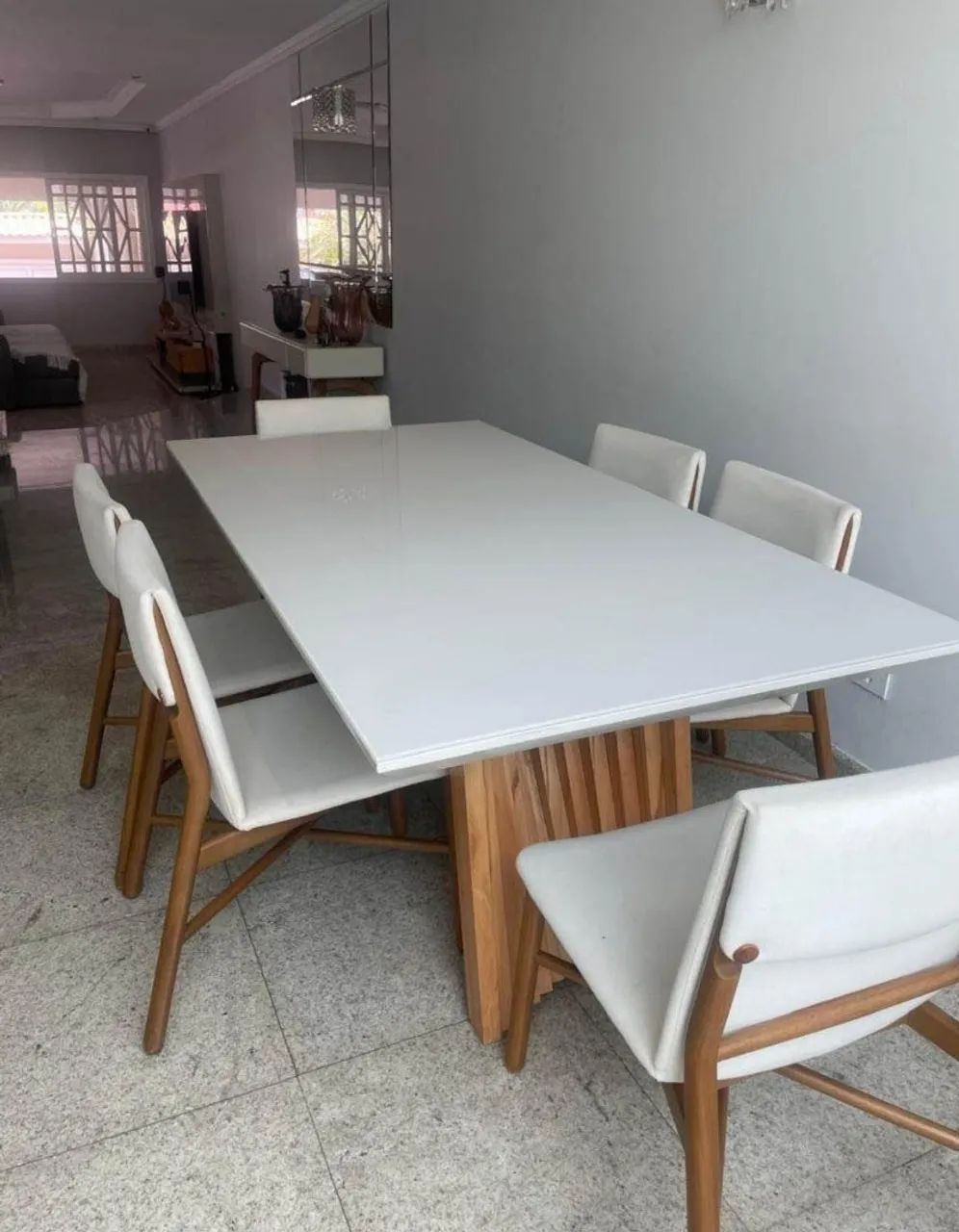 Mesa com tampa de vidro 8 lugares  - Foto 4