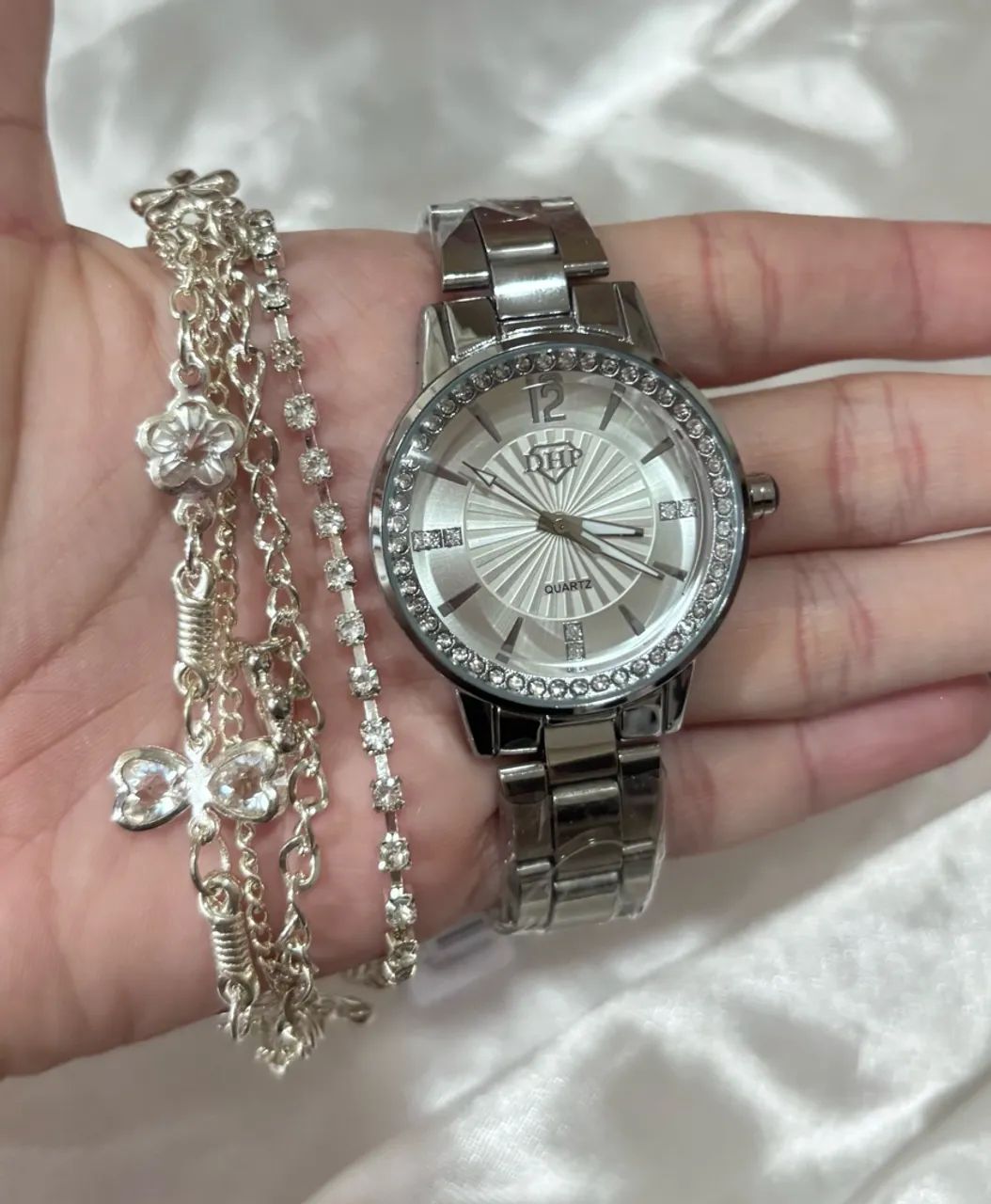 Relógio Prata com Pulseira  - Foto 2