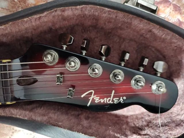 Fender Custom FMT black Cherry com case - Foto 4