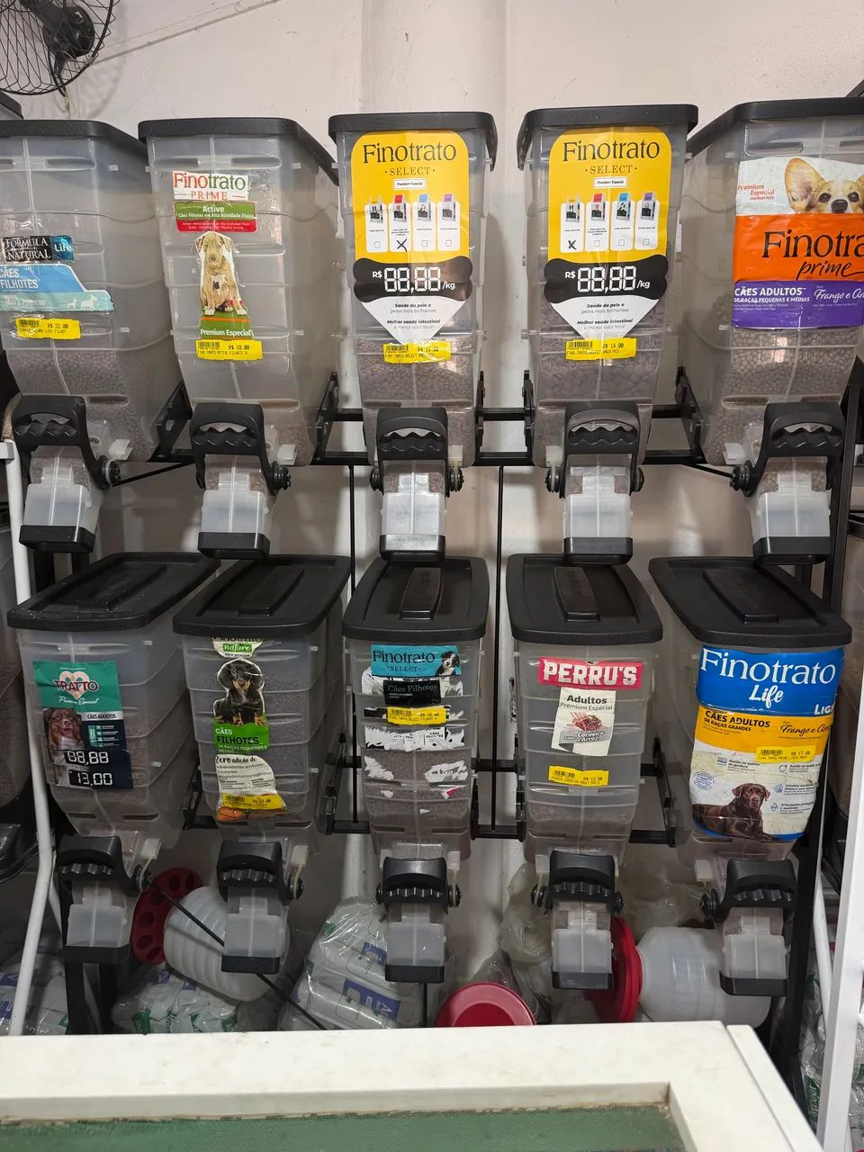 Dispenser para ração 
