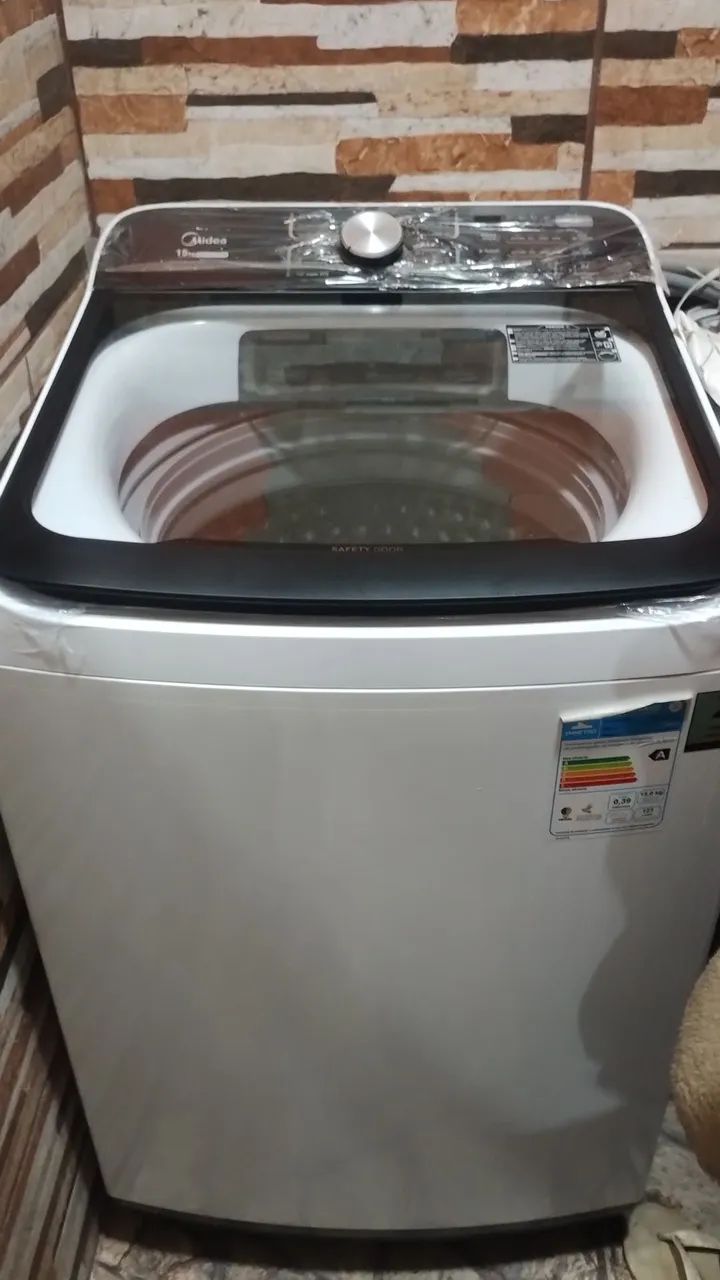Máquina de lavar Midea