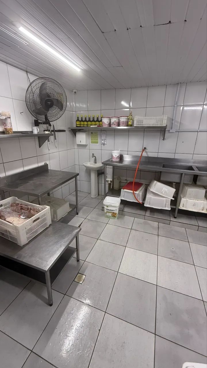 Ajudante de cozinha 